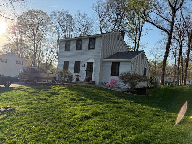 711 MARPLE DR, West Chester, PA 19382