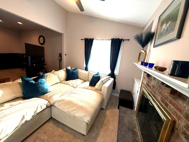 711 MARPLE DR, West Chester, PA 19382