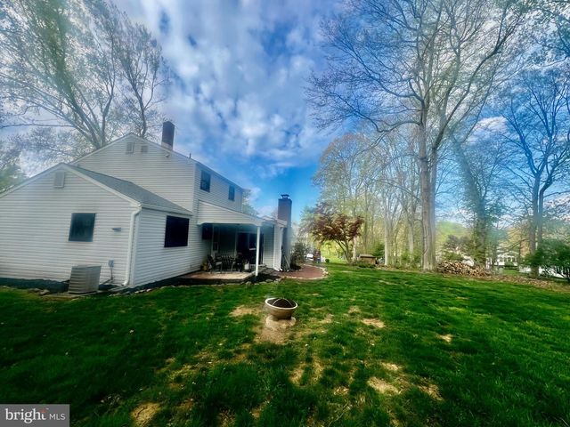 711 MARPLE DR, West Chester, PA 19382