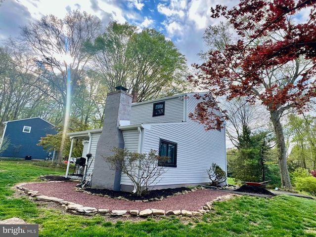 711 MARPLE DR, West Chester, PA 19382