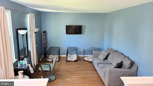 711 MARPLE DR, West Chester, PA 19382