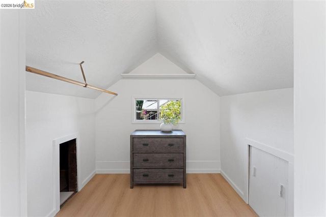 5332 Locksley Ave, Oakland, CA 94618