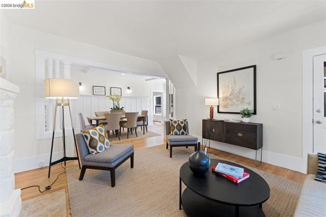 5332 Locksley Ave, Oakland, CA 94618