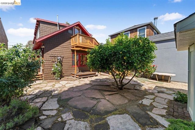 5332 Locksley Ave, Oakland, CA 94618