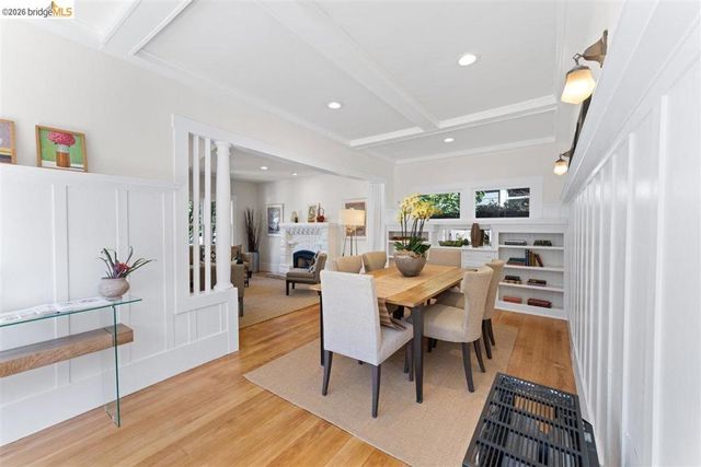 5332 Locksley Ave, Oakland, CA 94618