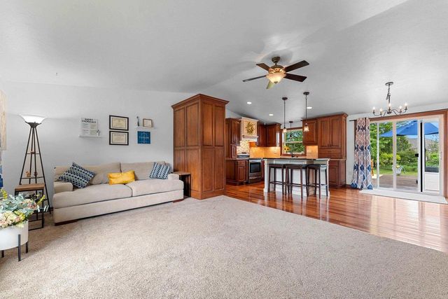 2542 RIVERVIEW DRIVE, Green Bay, WI 54313