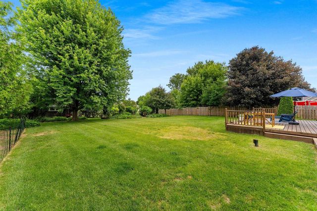 2542 RIVERVIEW DRIVE, Green Bay, WI 54313