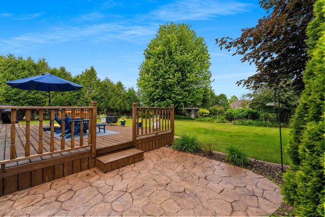 2542 RIVERVIEW DRIVE, Green Bay, WI 54313