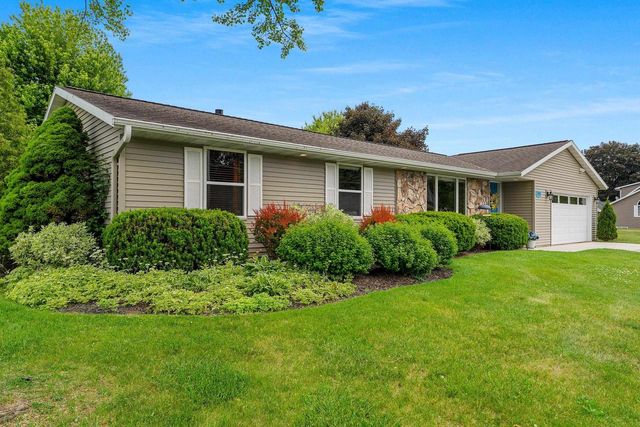 2542 RIVERVIEW DRIVE, Green Bay, WI 54313