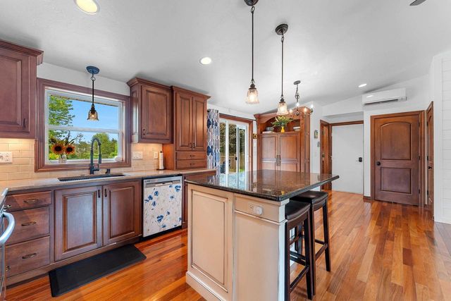 2542 RIVERVIEW DRIVE, Green Bay, WI 54313