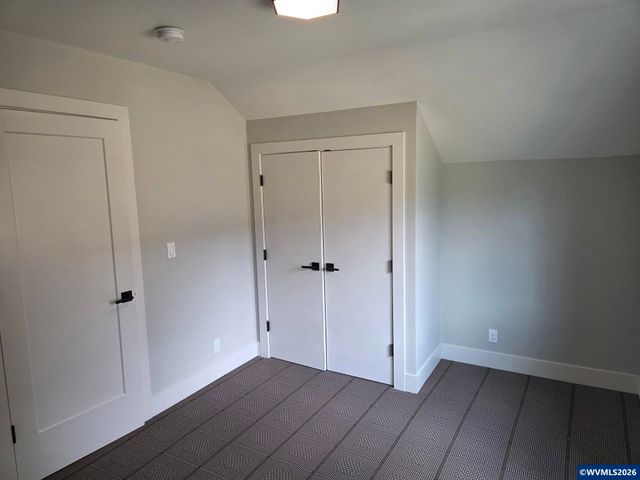 3346 Zane Ln, Eugene, OR 97404