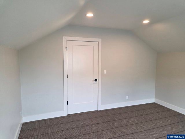 3346 Zane Ln, Eugene, OR 97404