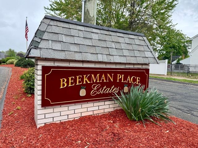119 Beekman Dr 119, Agawam, MA 01106