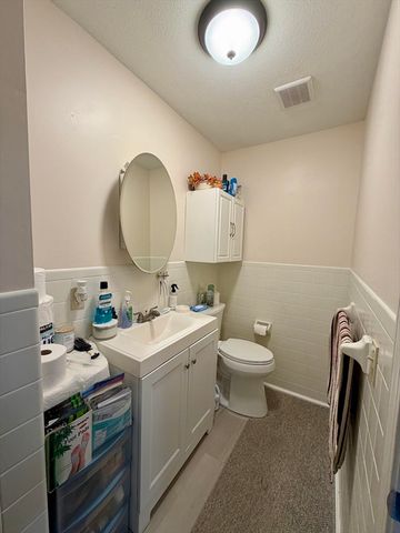 119 Beekman Dr 119, Agawam, MA 01106