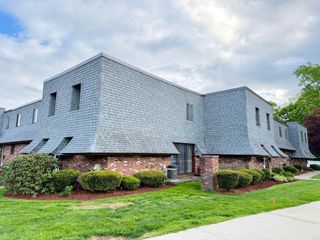 119 Beekman Dr 119, Agawam, MA 01106