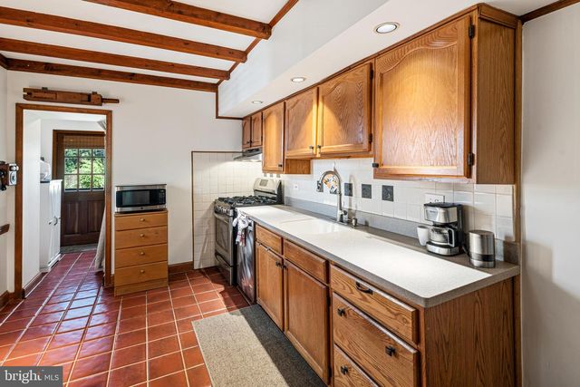 269 LAURISTON ST, Philadelphia, PA 19128