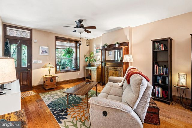269 LAURISTON ST, Philadelphia, PA 19128