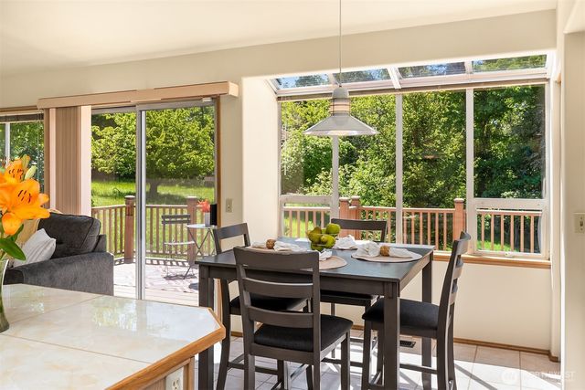 611 S 32nd Street, Renton, WA 98055