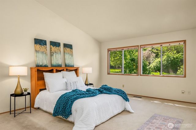 611 S 32nd Street, Renton, WA 98055