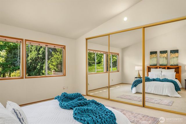 611 S 32nd Street, Renton, WA 98055