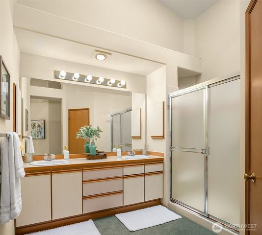 611 S 32nd Street, Renton, WA 98055