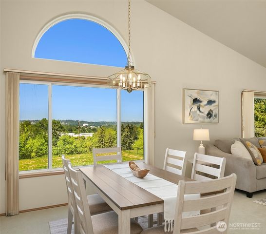 611 S 32nd Street, Renton, WA 98055