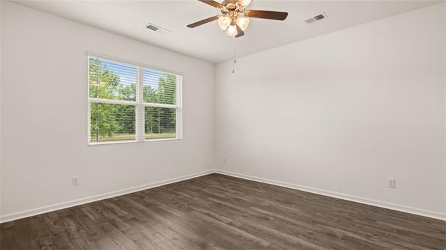 261 Kennelsman Drive, Griffin, GA 30224