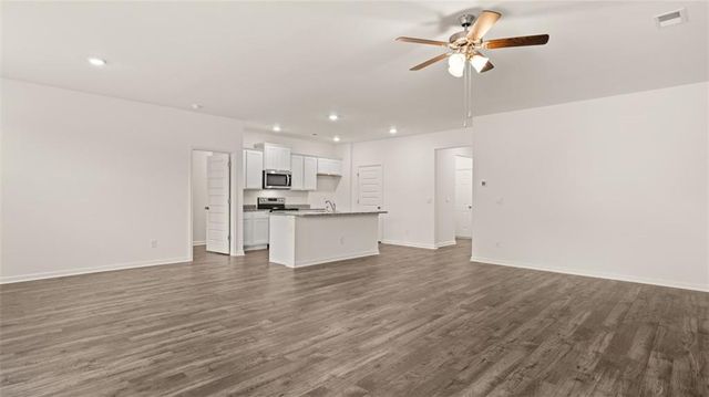 261 Kennelsman Drive, Griffin, GA 30224