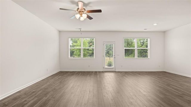 261 Kennelsman Drive, Griffin, GA 30224