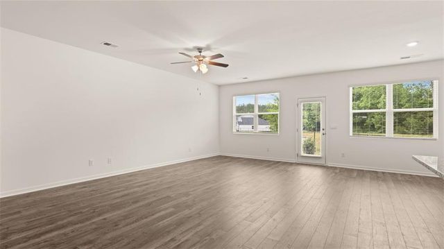 261 Kennelsman Drive, Griffin, GA 30224