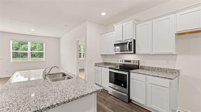 261 Kennelsman Drive, Griffin, GA 30224