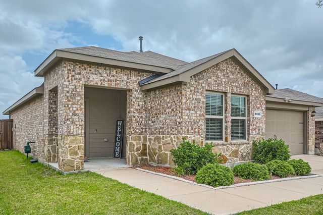 3003 Aberdeen Drive, Forney, TX 75126