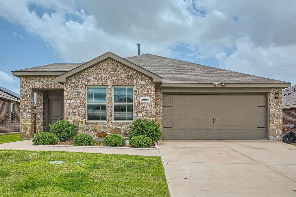 3003 Aberdeen Drive, Forney, TX 75126
