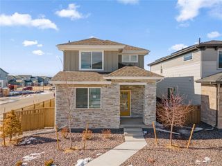 21041 E 63rd Dr, Aurora, CO 80019