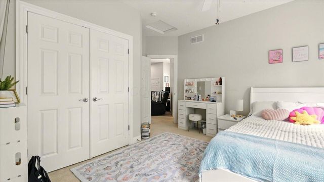 5025 Blackstone Edge Drive, New Albany, OH 43054