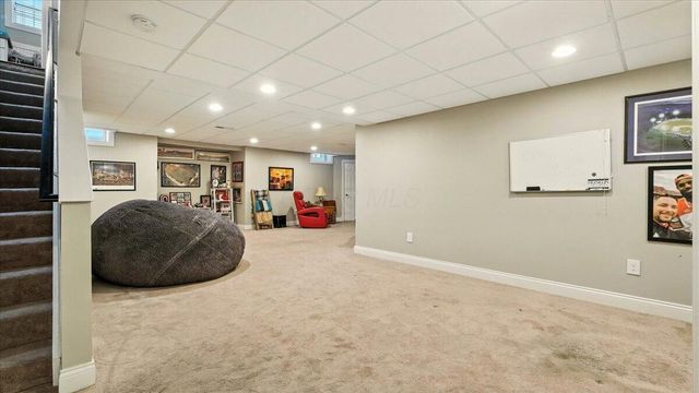 5025 Blackstone Edge Drive, New Albany, OH 43054