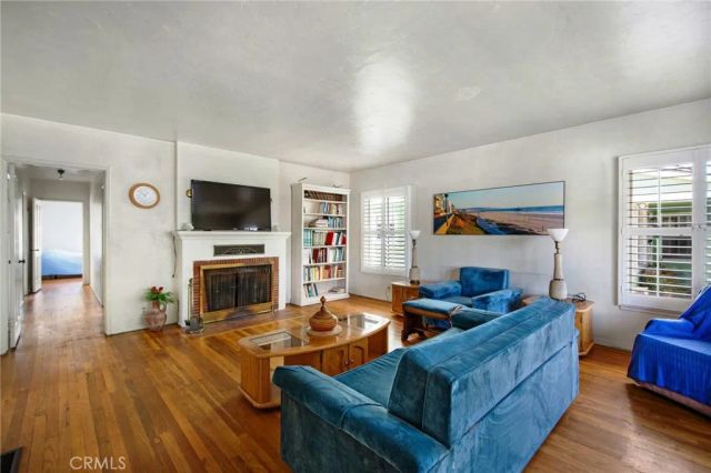 320 W 64th Street, Inglewood, CA 90302