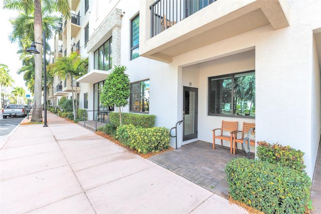 4725 NW 85th Ave 17, Doral, FL 33166