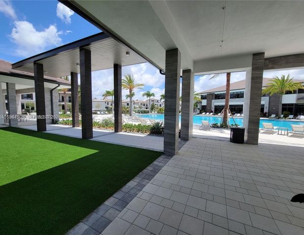 4725 NW 85th Ave 17, Doral, FL 33166