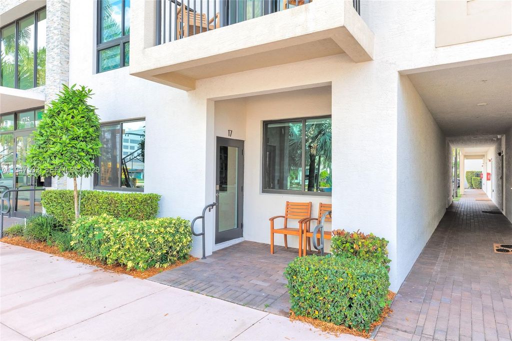 4725 NW 85th Ave 17, Doral, FL 33166