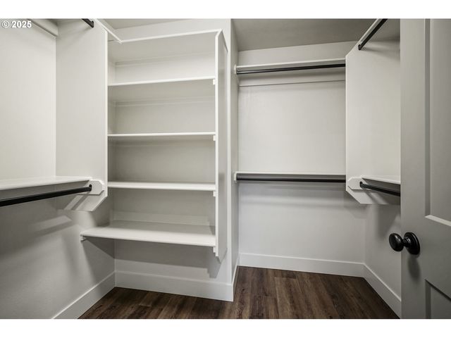 7541 Lennox Ln Ne, Keizer, OR 97303