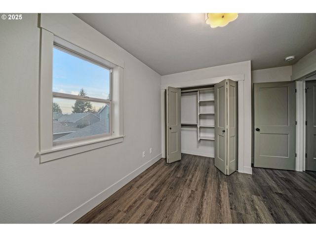 7541 Lennox Ln Ne, Keizer, OR 97303