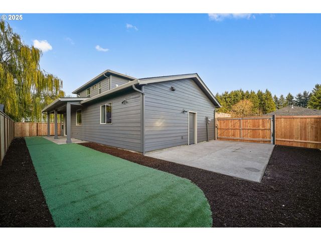 7541 Lennox Ln Ne, Keizer, OR 97303