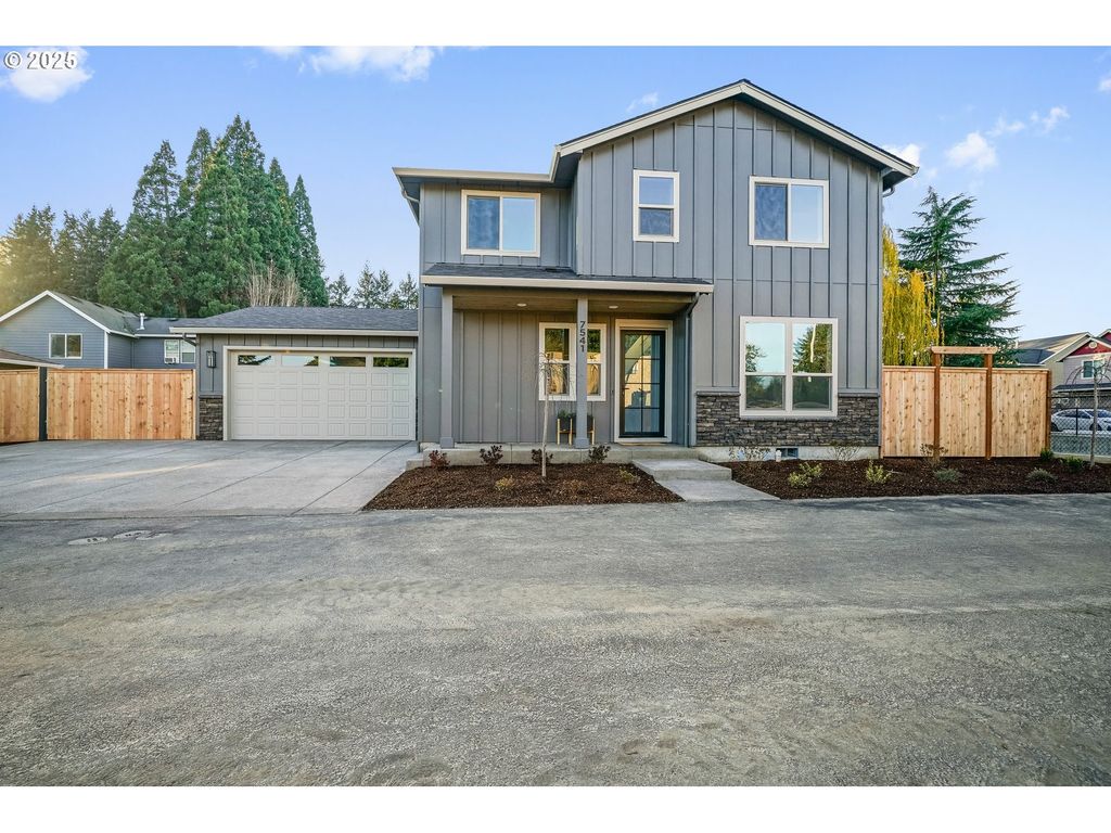 7541 Lennox Ln Ne, Keizer, OR 97303
