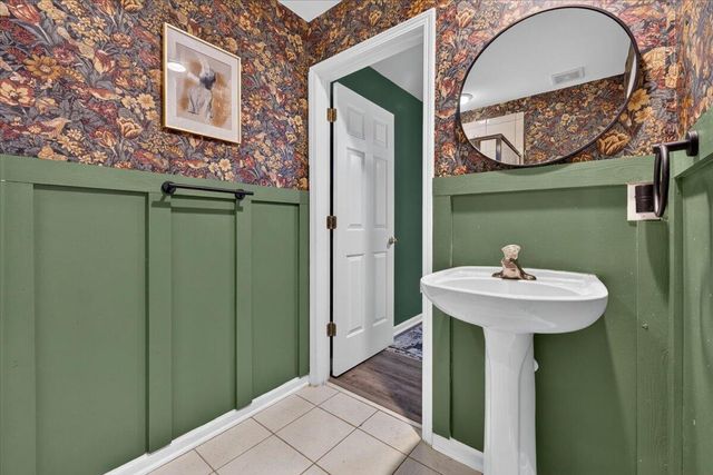 2140 Kings Gate Lane, Mount Pleasant, SC 29466