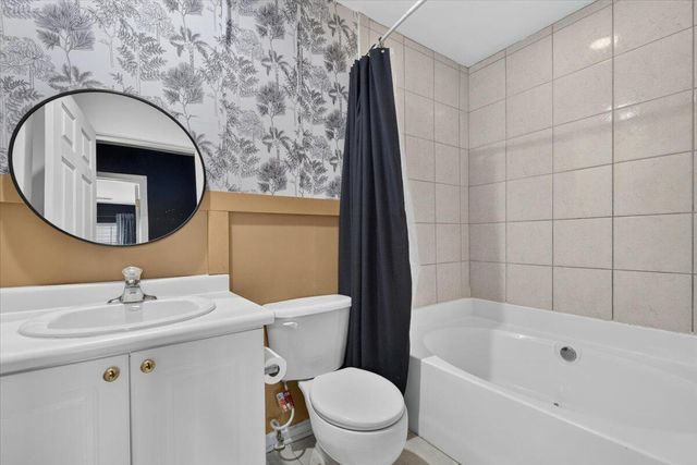 2140 Kings Gate Lane, Mount Pleasant, SC 29466