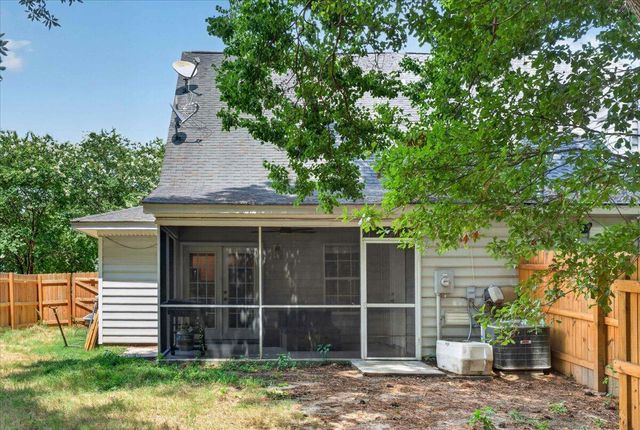 2140 Kings Gate Lane, Mount Pleasant, SC 29466