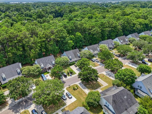 2140 Kings Gate Lane, Mount Pleasant, SC 29466