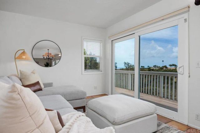5942 Sagebrush Road, La Jolla, CA 92037