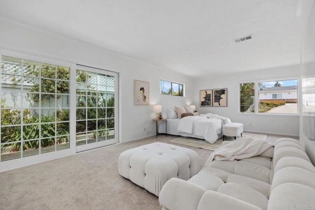 5942 Sagebrush Road, La Jolla, CA 92037